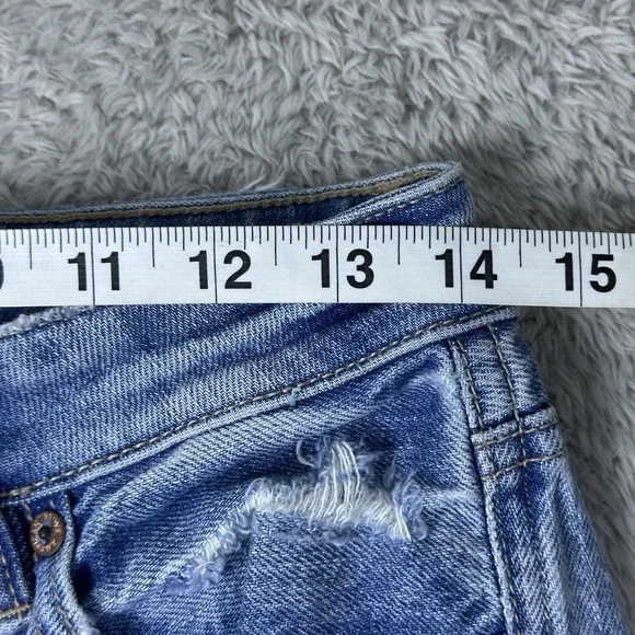 American Eagle High-Rise Patchwork Straight Mom Jeans Relaxed‎ Distressed Size 4 - Picture 9 of 14